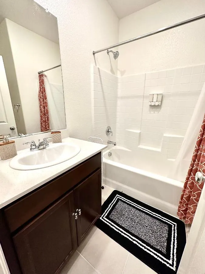 Spacious House, 5 Bedrooms, Sleeps 12, Near Las Vegas Strip And Airport 0*,  United States